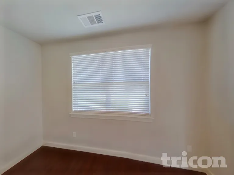 4822 Kingdom Dr — Photo 5