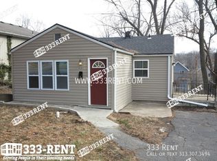 9205 Walnut St, Kansas City, MO 64114