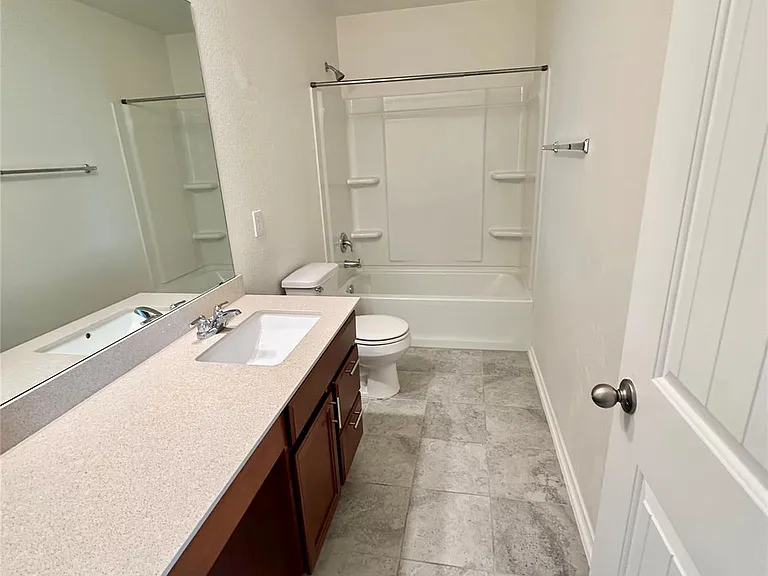 18900 Lady Bird Johnson St — Photo 31