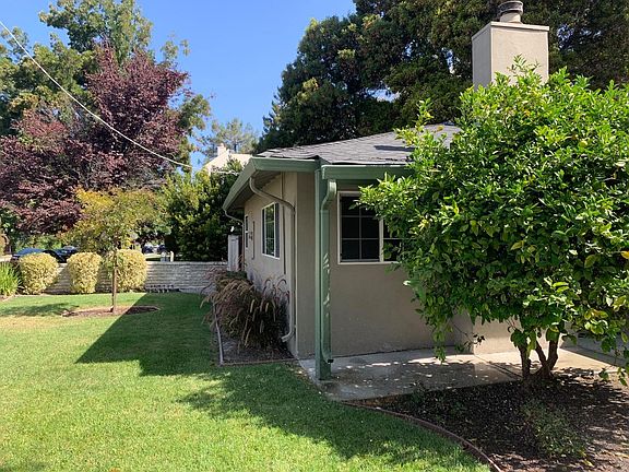 3rd image of 207 Sierra Vista Ave