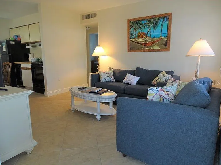 6020 Midnight Pass Rd #3 — Photo 7