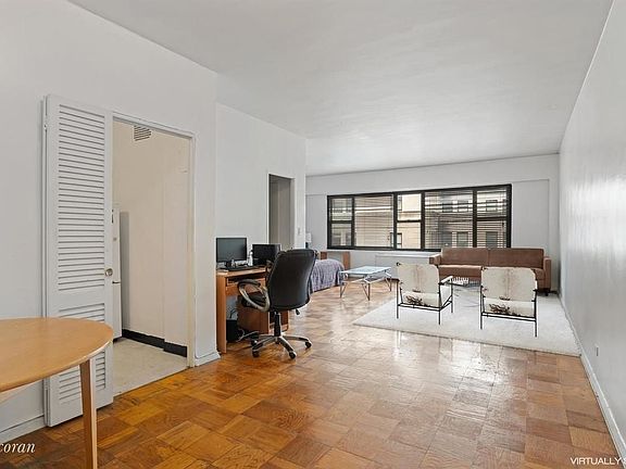 2nd image of 77 Livingston St #18B
