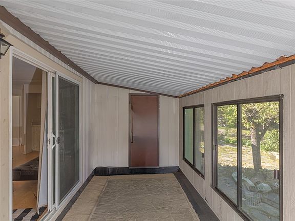 3rd image of 4878 Leonard Rd Space 3