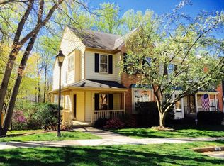 11814 Great Owl Cir, Reston, VA 20194