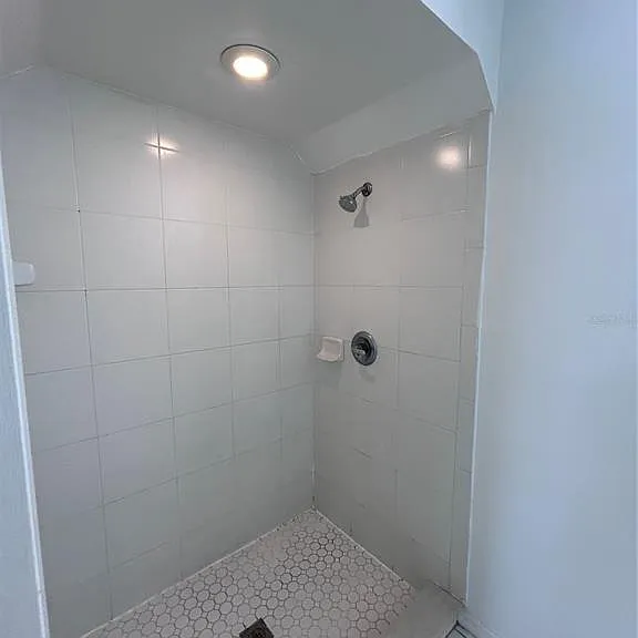 2608 Spring Hill Dr — Photo 34