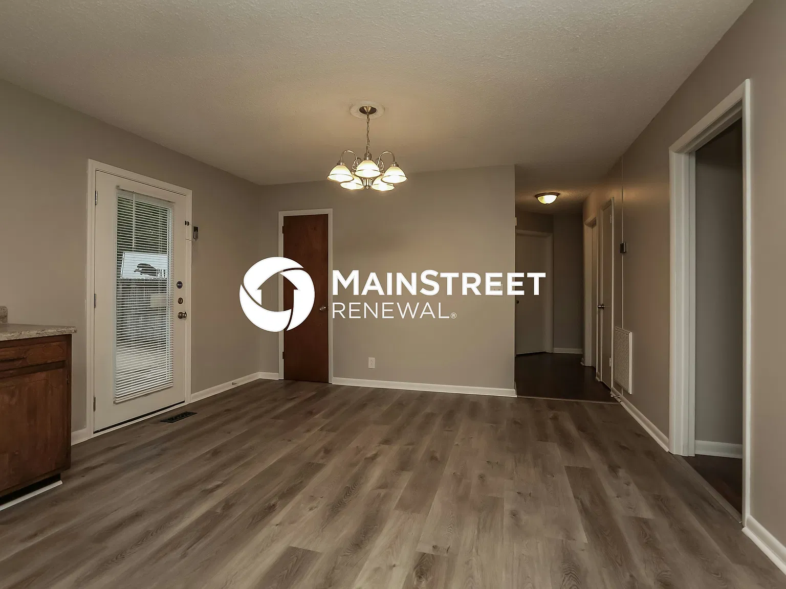 431 Sunset Dr — Photo 4