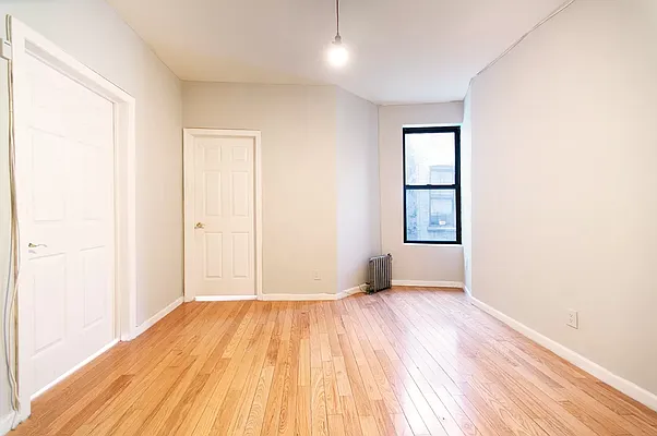 Rented by REAL New York | media 9