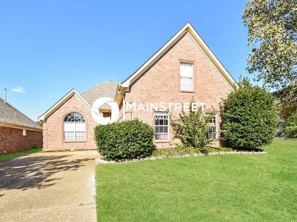 1116 Warwick Pl, Southaven, MS 38671