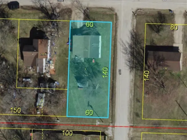 1123 E Olive St, Rich Hill, MO 64779