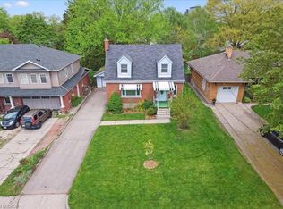 78 Roslin Ave S, Waterloo, ON N2L2H1