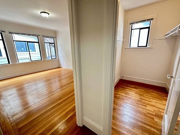 3rd image of 2395 Francisco St APT 106