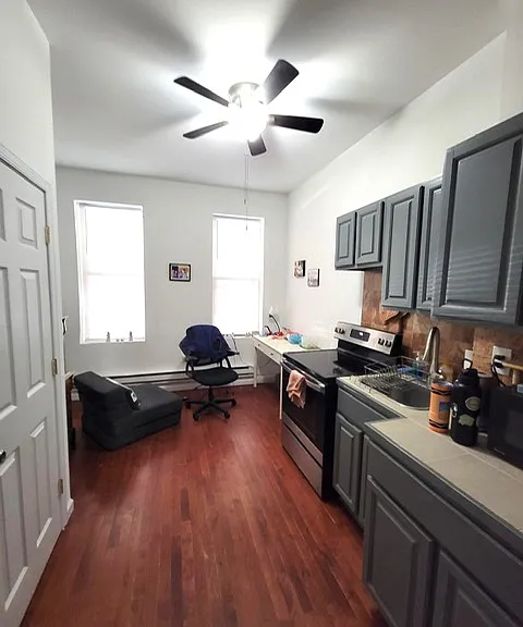 1812 Christian St #1F — Photo 3
