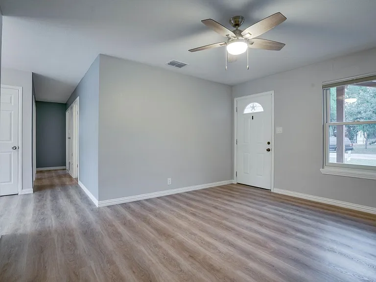 600 Bramble Dr — Photo 8