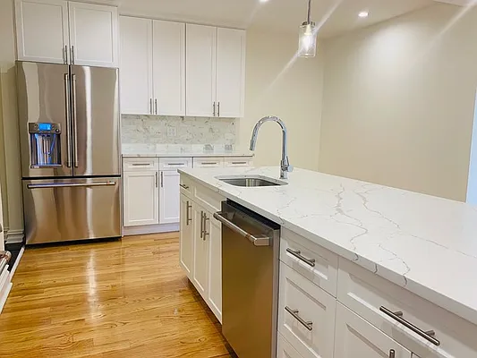 Rented by Rachel Realty | media 27