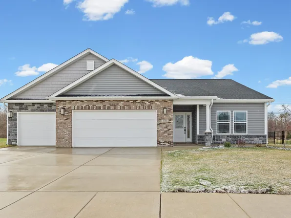 4540 Hayloft Dr, West Lafayette, IN 47906