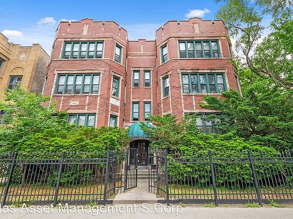2nd image of 7841 S Phillips Ave #5052128