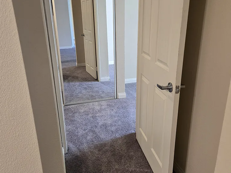 5520 Owensmouth Ave #313 — Photo 17
