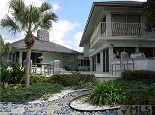 120 Marlin Dr, Ocean Ridge, FL 33435