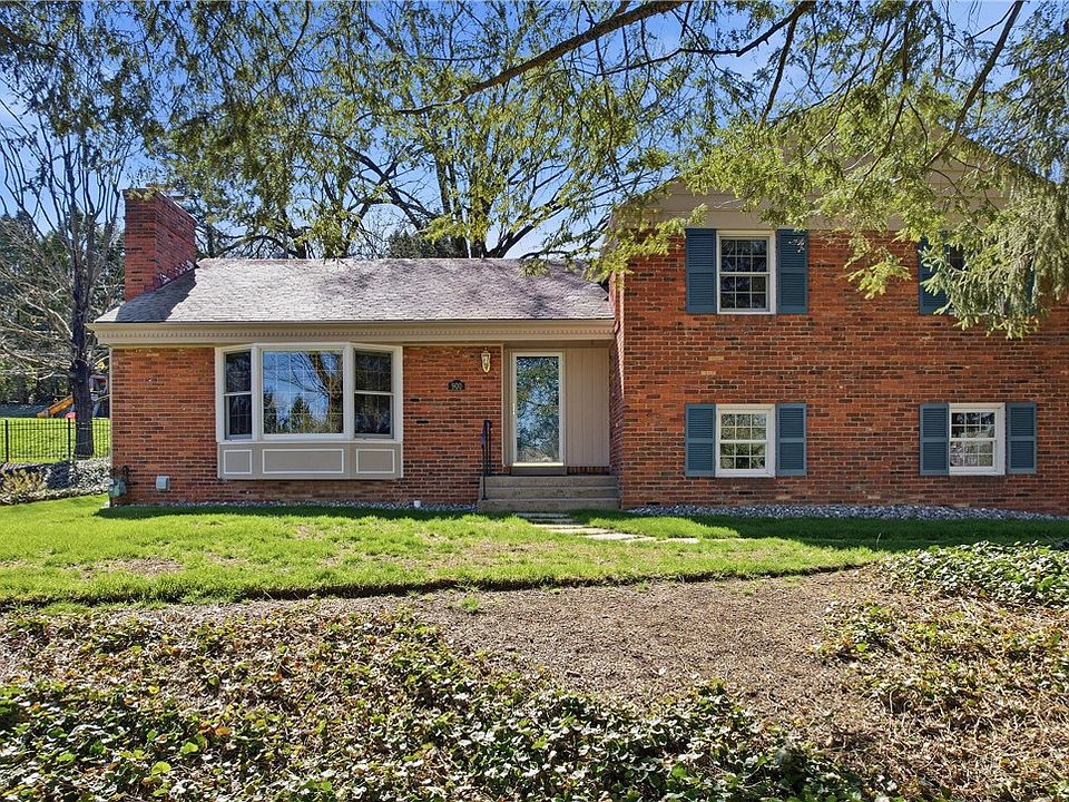 1st image of 900 Old Hickory Rd