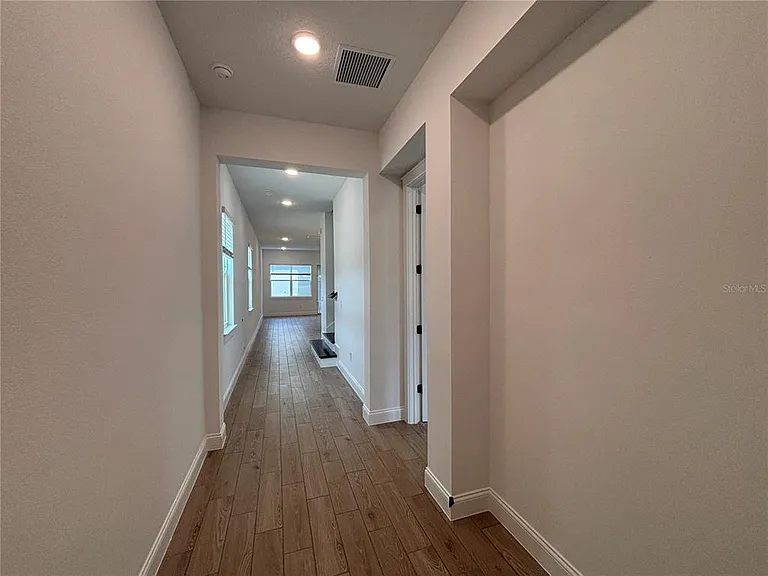 15549 Gentle Rain Dr — Photo 2