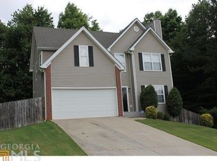 7106 Independence Dr, Flowery Branch, GA 30542