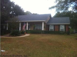 1163 Essex Dr, Mobile, AL 36695