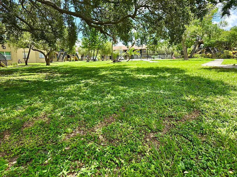 2500 Harn Blvd #C5 — Photo 13