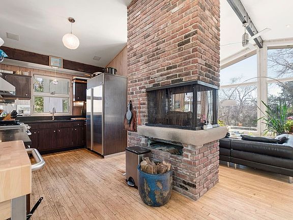 4th image of 27 Atterbury Rd