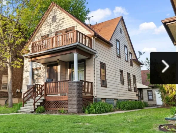 3062 N Oakland Ave, Milwaukee, WI 53211