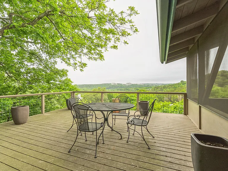 3309 Westhill Dr #B — Photo 1