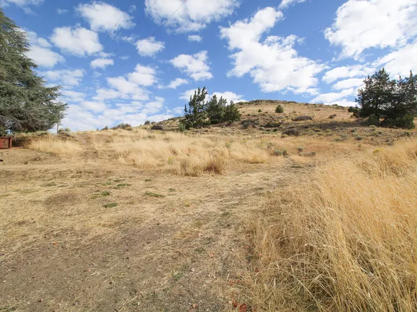 R187158 Avenue, Klamath Falls, OR 97601