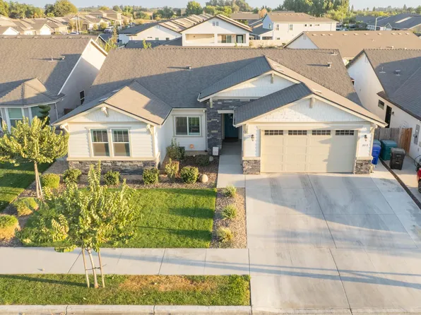 1593 W Date Ave, Porterville, CA 93257