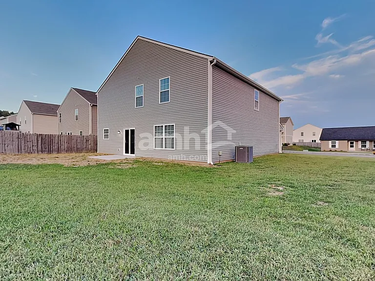 7121 Lawgiver Cir — Photo 24