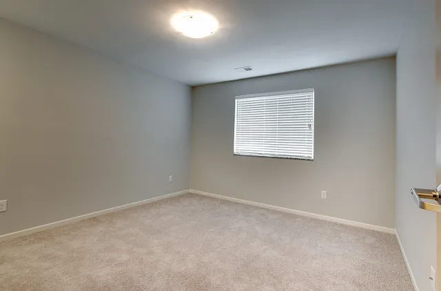 2nd Bedroom 2nd Bedroom