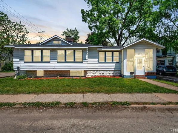 304 Emmet St, Ypsilanti, MI 48197