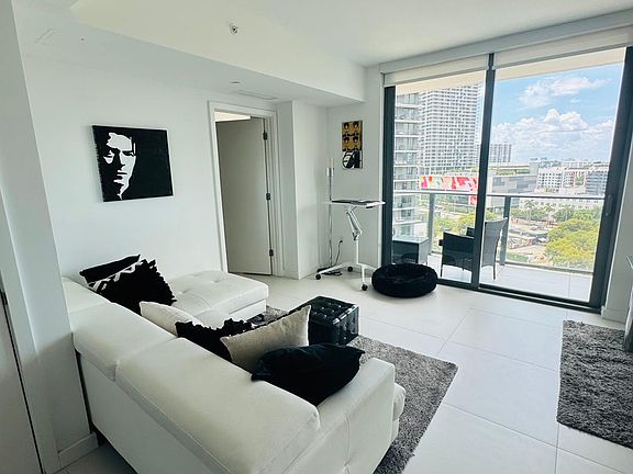 5th image of 501 NE 31st St #1109