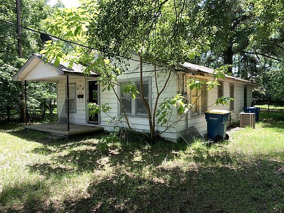 2nd image of 215 Rogge Dr