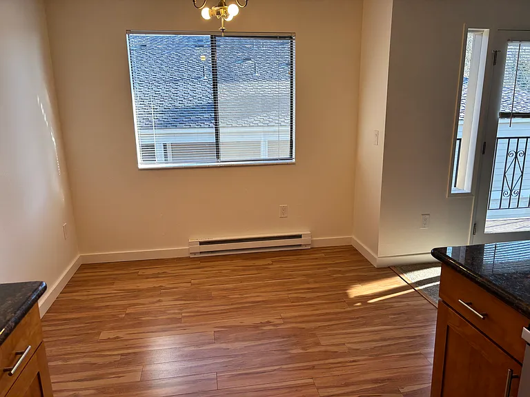 1515 NE 148th St #303 — Photo 5