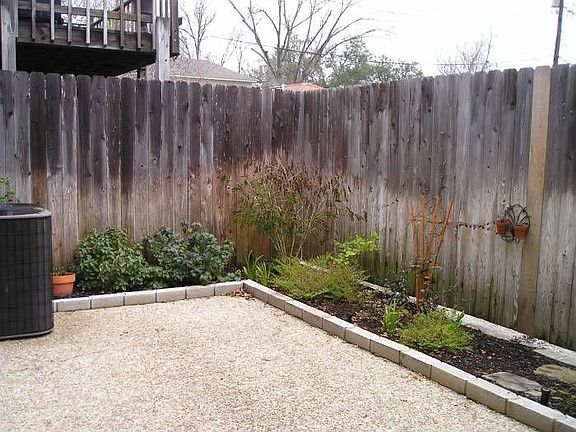 5th image of 817 Old Metairie Dr