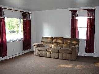 2nd image of 572 Southfield Dr