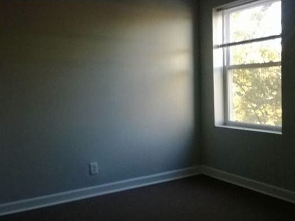 5th image of 614 E 71st St APT 3C