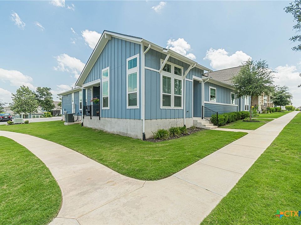 1st image of 120 Stewart Dr #101