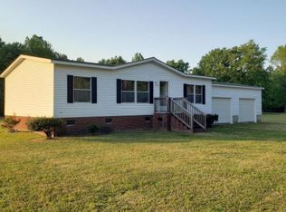 45 Punch Bowl Rd, Hobbsville, NC 27946