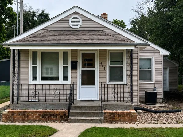 406 W 3rd St, Hays, KS 67601
