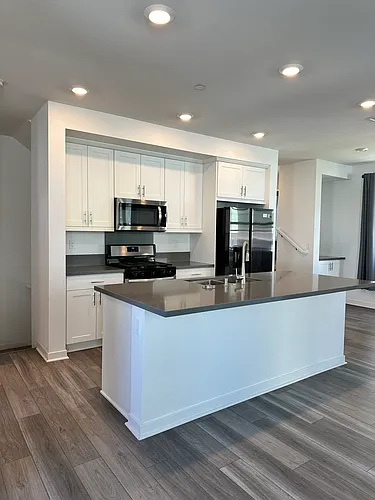 10425 Newbliss Way Photo 1