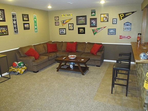 4th image of 112 Martha Dr