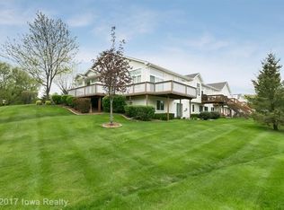 6508 Barton Ct, Johnston, IA 50131