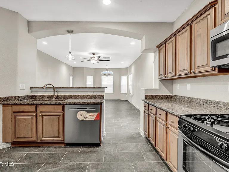 5556 Ignacio Frias Dr — Photo 3