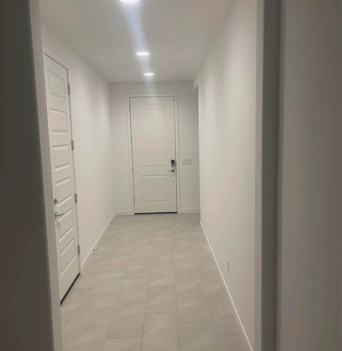 4 bed, 2524 sqft, $3,000 — Photo 4