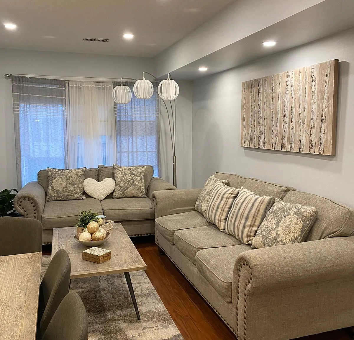 3 bed, $3,400 — Photo 1